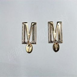 走進(jìn)義烏國(guó)際商貿(mào)城三區(qū) 探秘嘉皓精品與M字合金掛件的時(shí)尚魅力